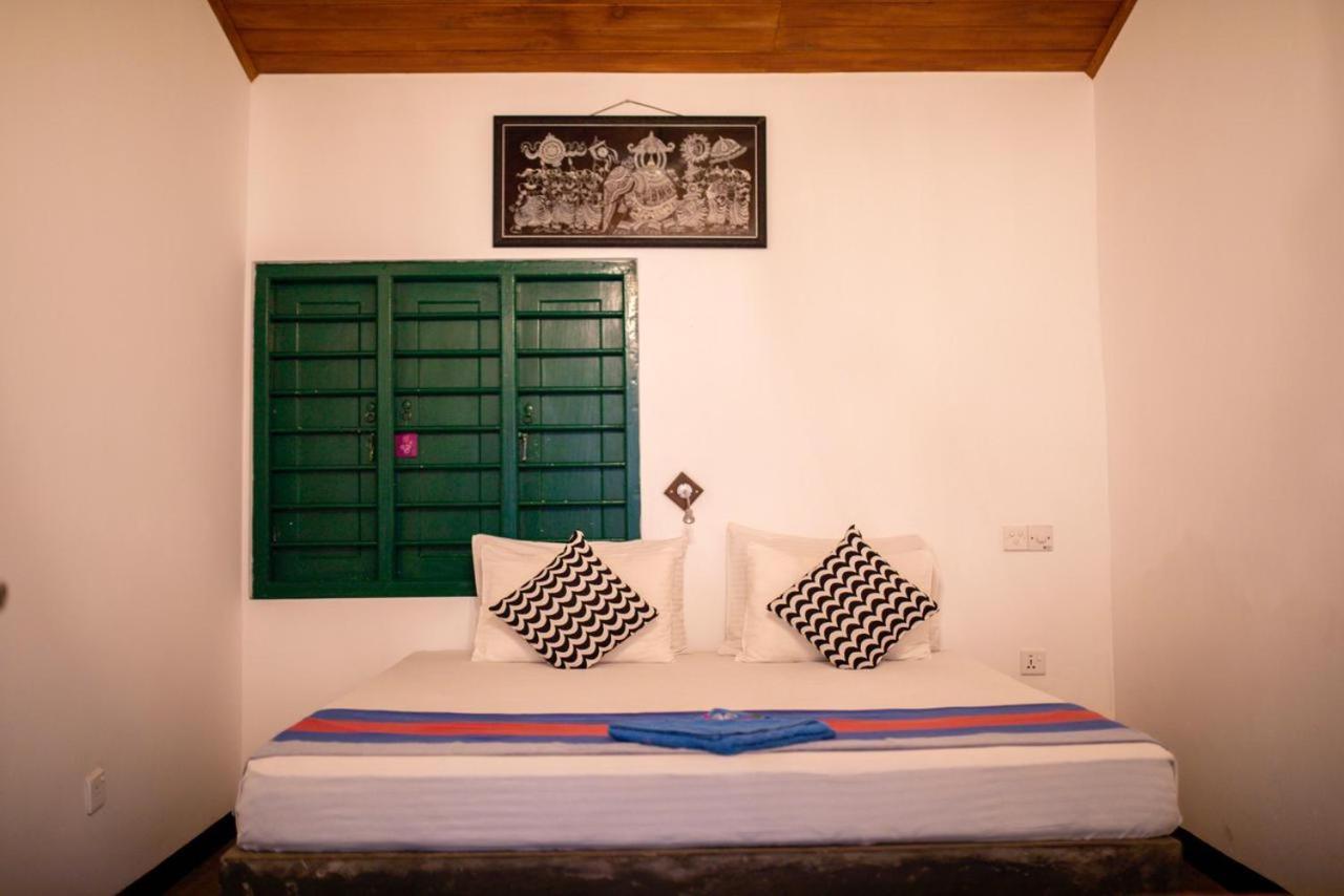Backpack Beach Hostel & Reggae Bar Bussa エクステリア 写真