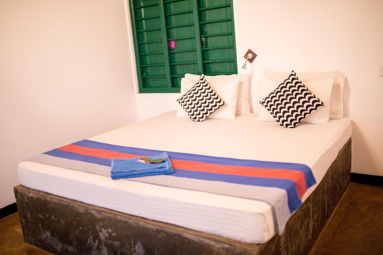 Backpack Beach Hostel & Reggae Bar Bussa エクステリア 写真